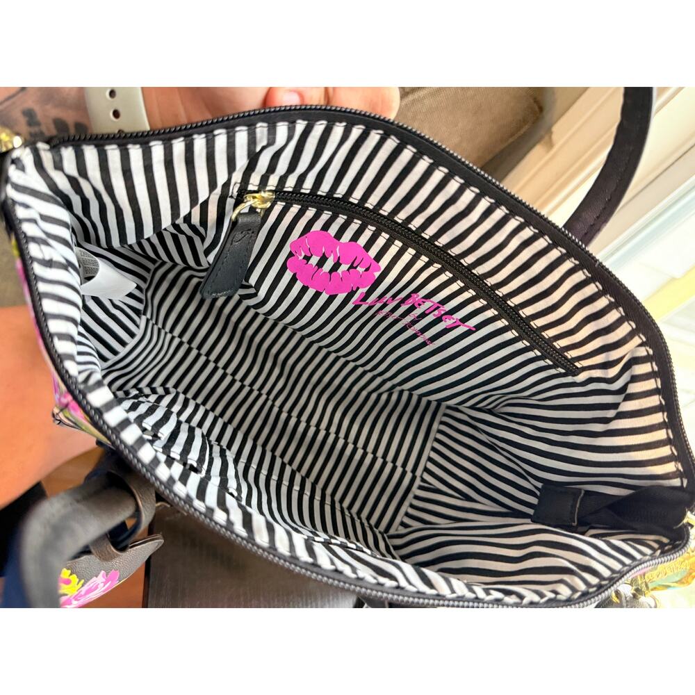 Luv Betsey by Betsey Johnson Naomi Floral & Striped Satchel Crossbody Purse Bag - Picture 3 of 7